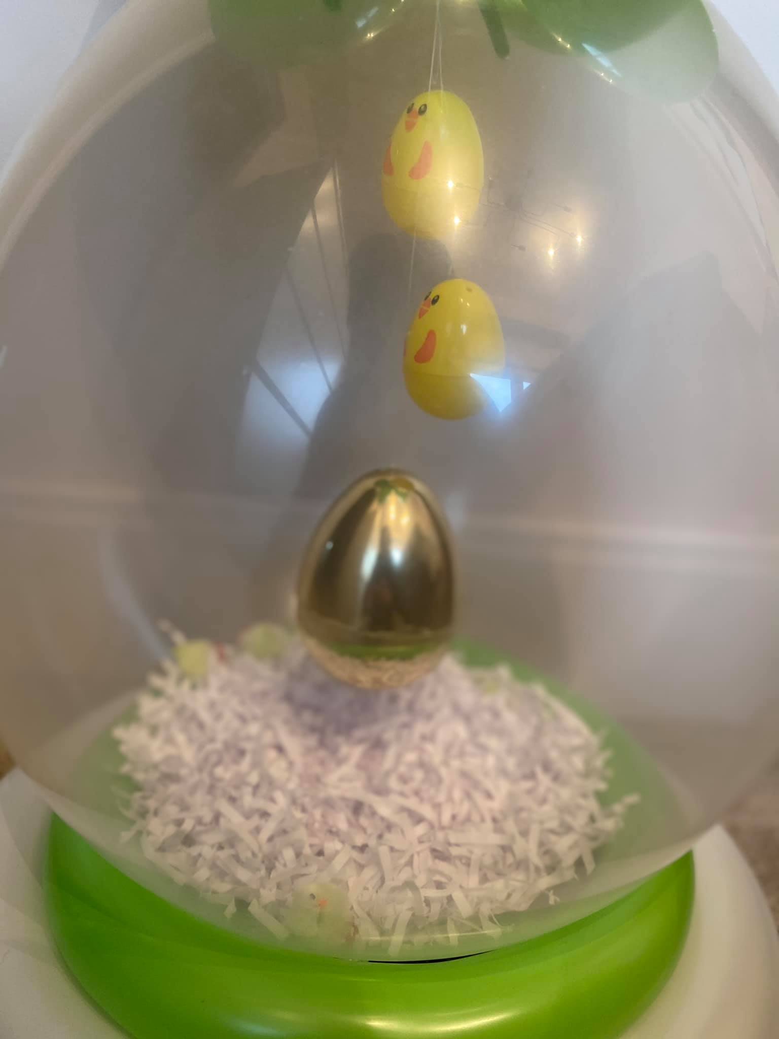 Easter Egg Balloon Stack