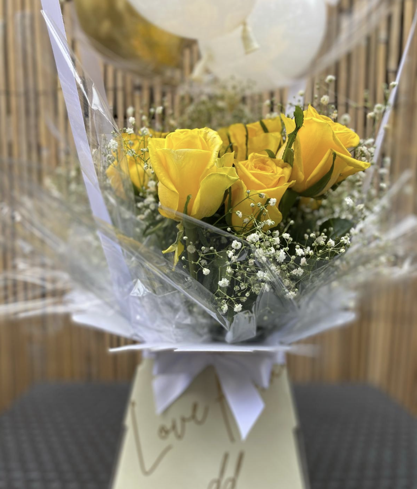 Birthday Hot Air Balloon & Flowers